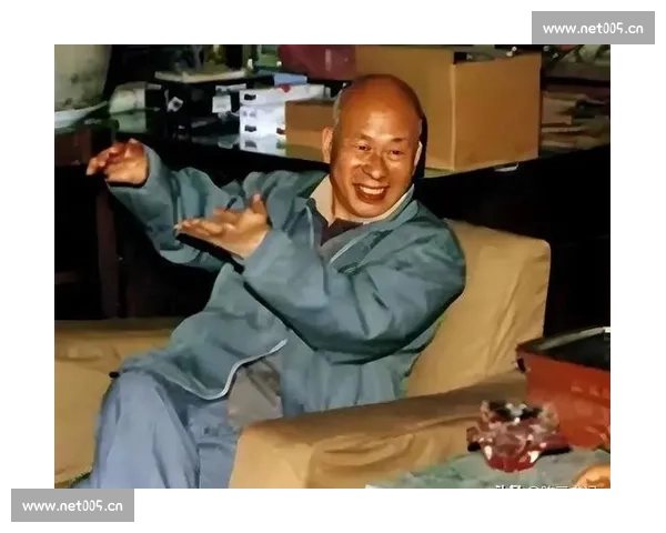 时代风云中的不朽传奇人物再度走进公众视野引发热议社会关注与回响 - 副本 时代风云中的不朽传奇人物再度走进公众视野引发热议社会关注与回响 - 副本