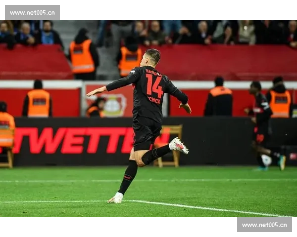 终场绝杀引爆全场焦点豪门巅峰对决九十分钟惊心动魄激情上演